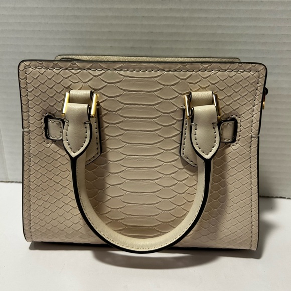 Michael Kors Cream and Gold Mini Bag - Picture 6 of 8
